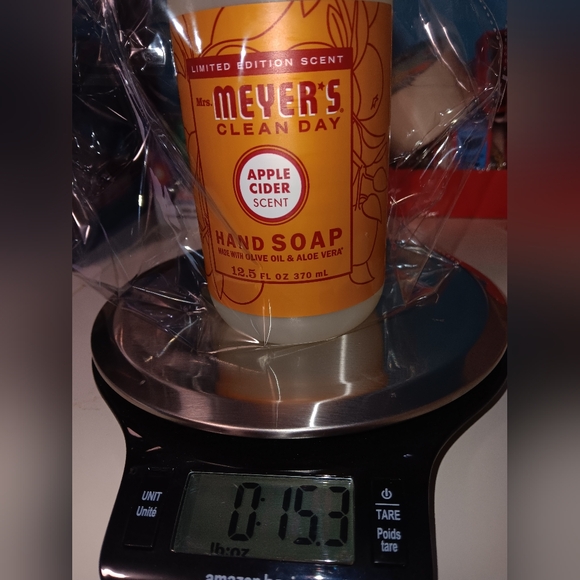 Limited Edition Mrs. Meyer's Apple Cider Scent 12.5oz Hand Soap NWOT - Picture 6 of 6